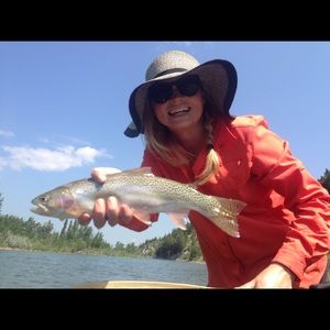 Meet your Posher, Samantha